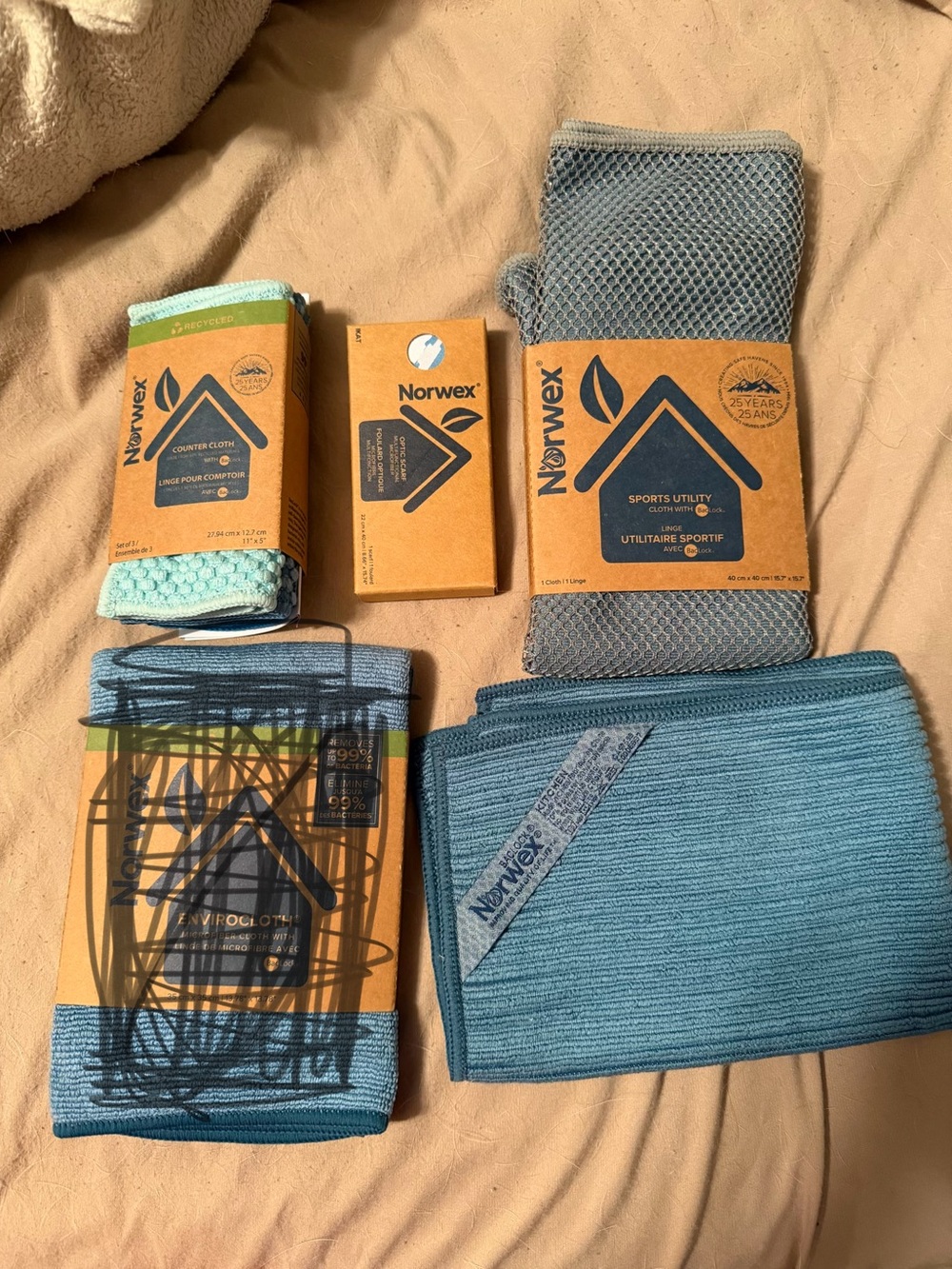 Norwex Blue Microfiber Cleaning Cloth Bundle - EnviroCloth & Utility Cloths